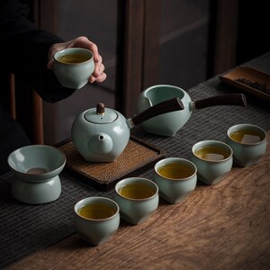 Delightful Ceramics Ruyao Cracked Glaze Kungfu Tea Set Tea Ceremony Set of 9pcs