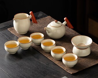 Entzückendes Keramik-Set mit 9-teiligem Kungfu-Teeservice Ruyao-Teekanne mit gebrochener Glasur, Teetassen, Teezeremonie
