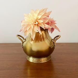 Vintage Brass Planter Cache Pot Jardiniere with Handles and Ornate Base, Decorative Gold Planter