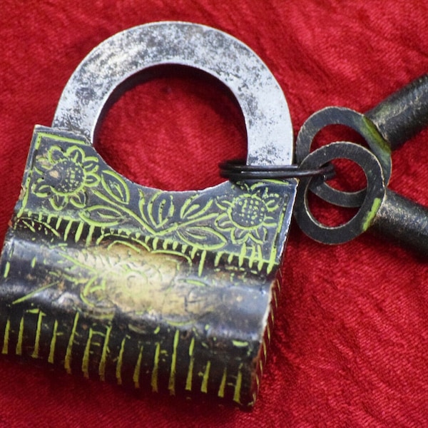 Brass Victorian Tricky Padlock | Floral Design Vintage Style Bolt | Door Lock With 02 Keys