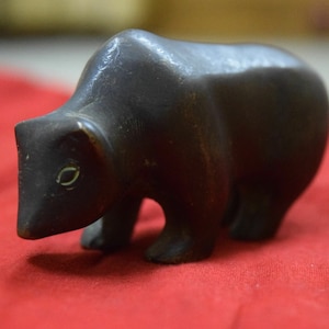 Handmade Brass Anteater Paperweight Statue | African Bear Shape Table Décor Showpiece
