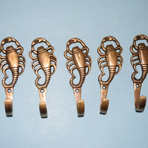 4.5&#39;&#39; Inches Scorpion Hook | Brass Tarantula Kitchen Décor | Set of 05 Pieces