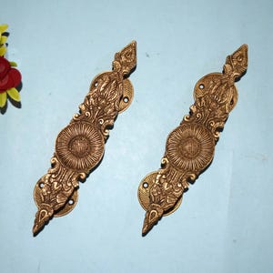 Coneflower Shape Kitchen Cabinet Puller | Brass Nature Floral Theme Living Room Door Handle Pair KWB040