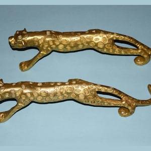 Leopard Figurine Door Handle Pair | Brass Jaguar Pull In Bright Golden Color | 11&#39;&#39; Inches Gate Welcome Theme