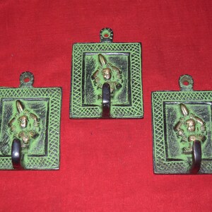 Bharatanatyam Lady Hook Set of 03 Pieces | Brass Girl Design Wall Hanger | Wall Accessory