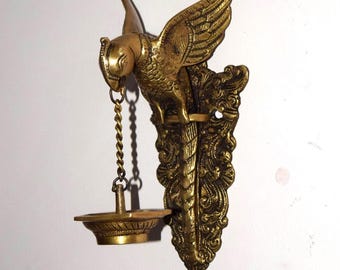 Lámpara de pared con forma de estatua de loro / Lámpara de aceite de latón con forma de pájaro volador para colgar en la pared o como decoración de entrada KWB