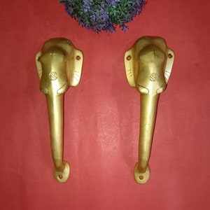Maçaneta de porta com rosto tribal de Ganesha | Puxador de porta em formato de Vinayaka de latão | Decoração de porta com design exclusivo
