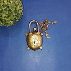 Thai Turtle Padlock | Brass Hardware Safety Doors and Locks | Tortoise Figurine Lock with 2 keys
