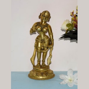 Estatua de la diosa Devi Dakini de la dinastía Pala / Figura de latón moderna de Radha / Estatua portátil de artesanía venerada