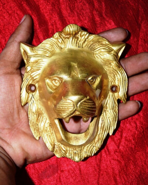 ライオン、の金属製彫刻 2個セット 真鍮、獅子、壁飾り ライオン、の金属製彫刻 2個セット 真鍮、獅子、壁飾り ライオン、の金属製