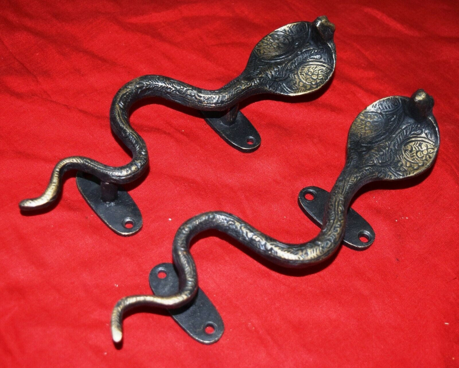 Serpente Cobra Maniglia Porta in Ottone dorato fatto a mano Serpente Decorazione Porta Design GK441 