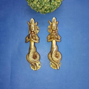 Paire de poignées de porte de maison en forme de grand serpent de 7,5 pouces | Décoration de poignée de porte de cuisine Déesse sirène en laiton KWB