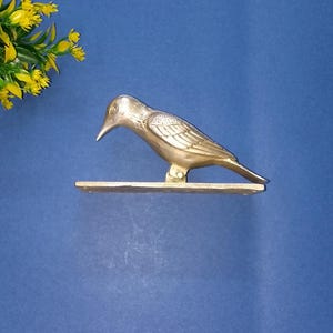 真鍮製の女性の手の形をしたドアベル | ユニークなスタイルの
