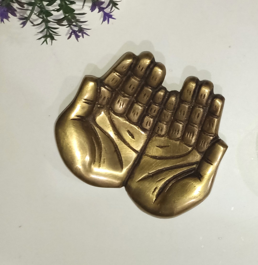Hand Paperweight Hand Shape Paperweight Table Décor | Brass Hand Ashtray Partyware Table ...
