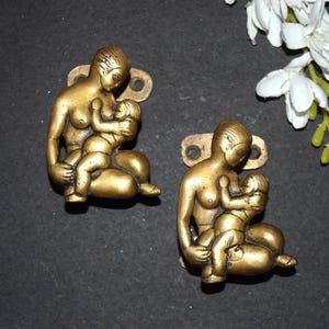 Mother Holding Child Design Cabinet Puller | Brass Baby Room Cupboard Knob Hardware Decoration KWB