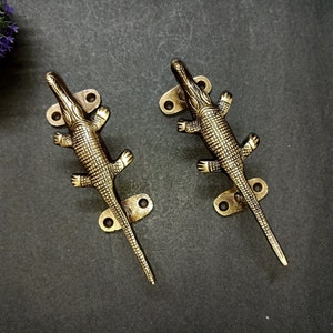 Alligator Griff Türbeschläge Set | Lackiertes Messing Reptilien Thema Haustürgriff Set OGL