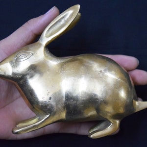 Animal Sculpture | Rabbit Statue | Brass Bunny Theme | Table Showpiece