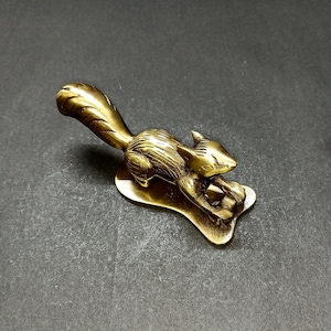 Squirrel Shape Front Door Bell Hardware | Lacquered Brass Chipmunks Design Door Knocker Home Decor