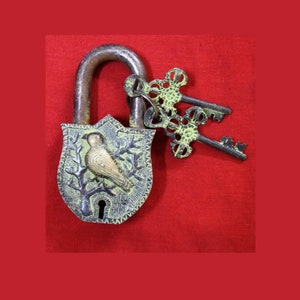 Bird Designer Brass Safety Door Lock | Bolt Lock With Keys Pair | Parrot On Tree Engraving