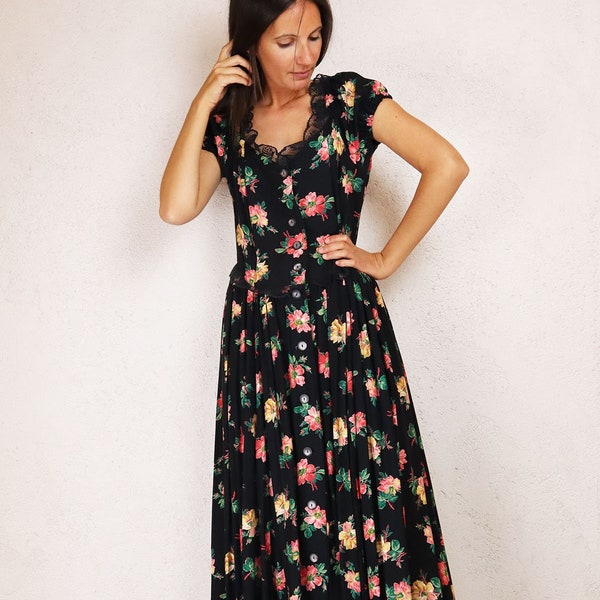 Kleid Vintage von Apart mit Blumenmuster und Spitze