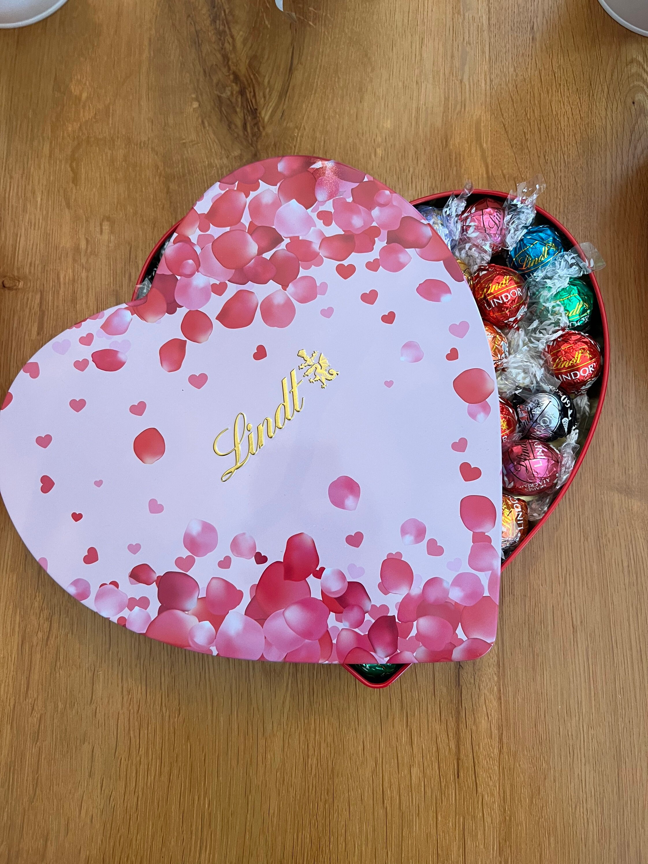 Lindt Heart Tin With Mixed Lindt Lindor Chocolates Etsy UK