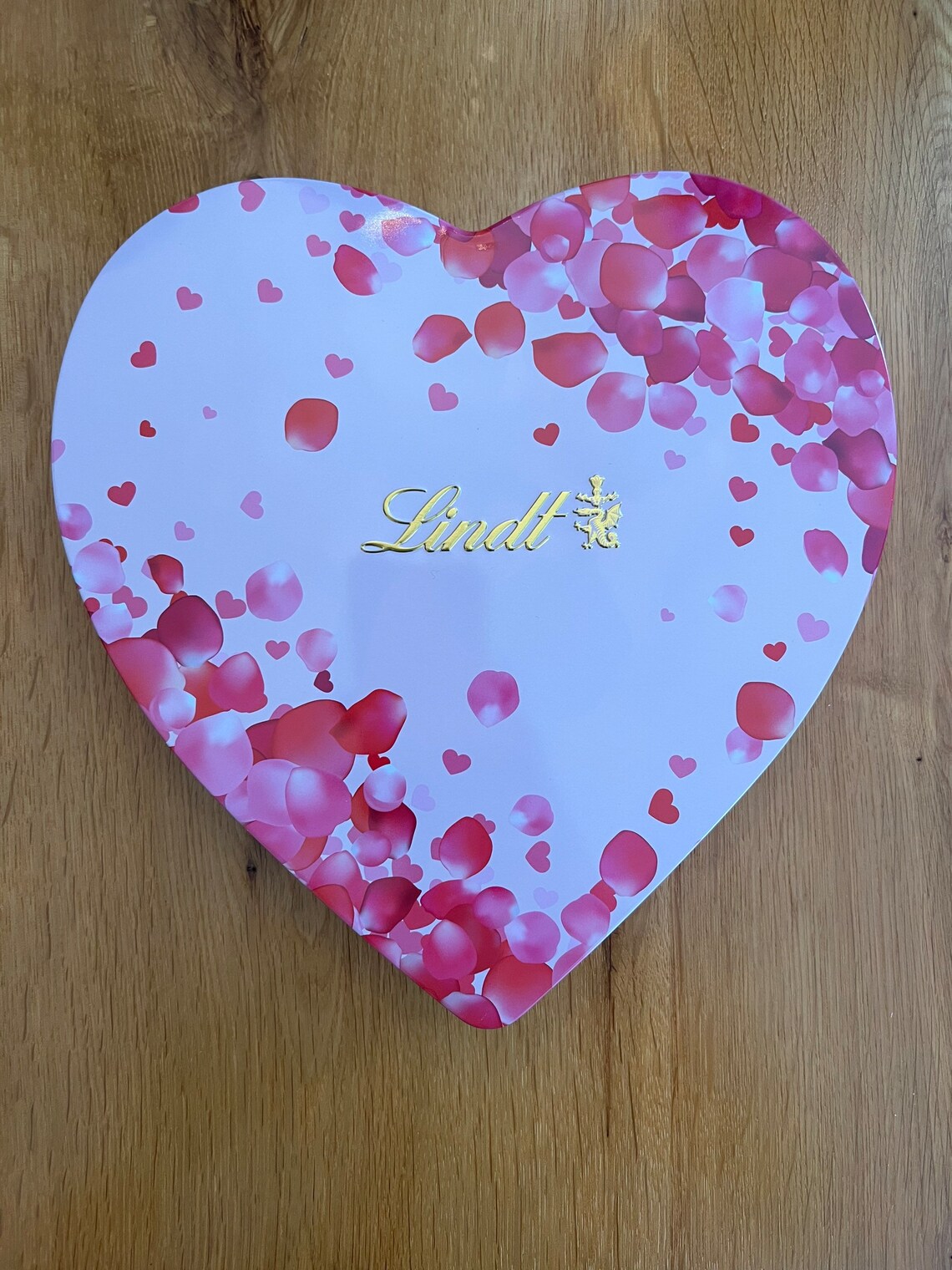 Lindt Heart Tin With Mixed Lindt Lindor Chocolates Etsy UK