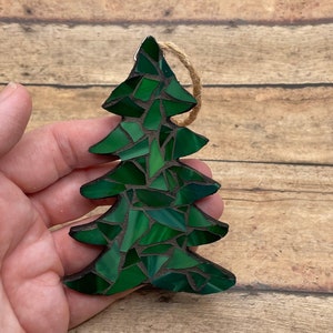 Immergrüner Baum Glasmosaik ( Magnet oder Ornament )