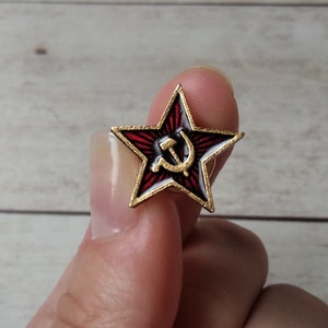 Insignia de pin socialista comunista de la estrella soviética de la hoz y el martillo de la URSS image 1