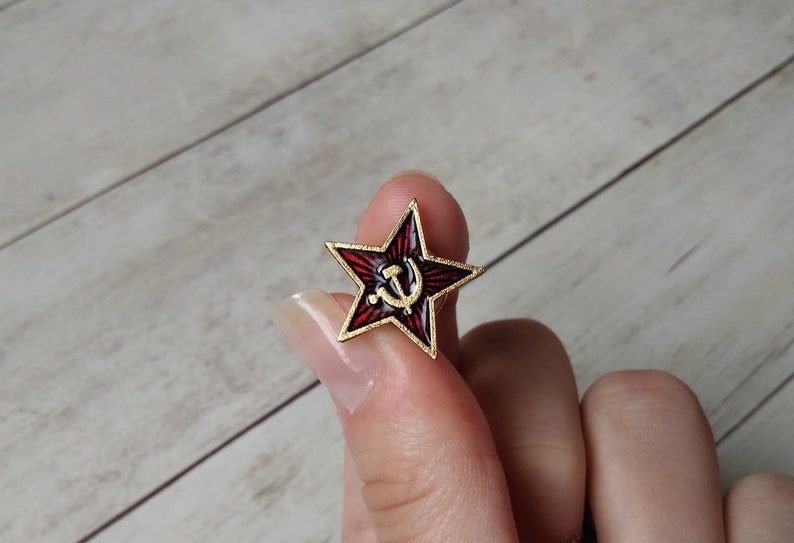 Insignia de pin socialista comunista de la estrella soviética de la hoz y el martillo de la URSS image 2