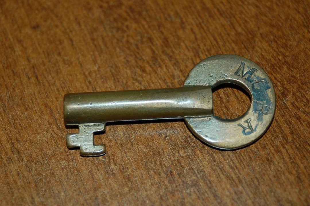 Central Riser Keys Michigan Central Railroad Brass Switch Key by F-S Hardware - Etsy