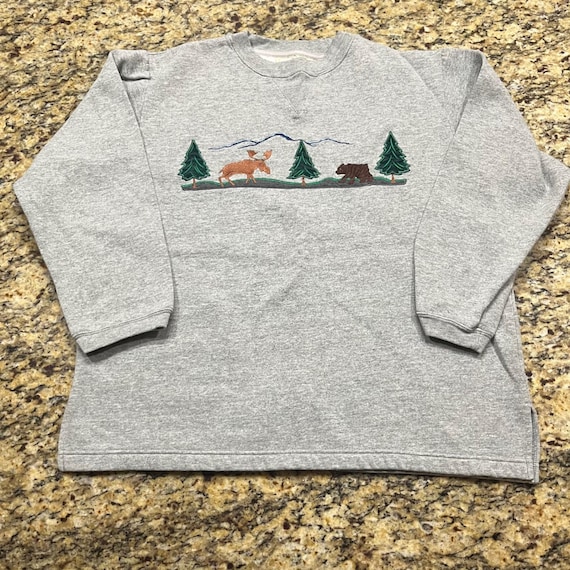 Studio Works & Co Womens Gray Moose Bear Embroidered Sweatshirt Size M Forest