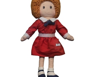 Vintage 1982 Little Orphan Annie Knickerbocker 16in Plush Doll