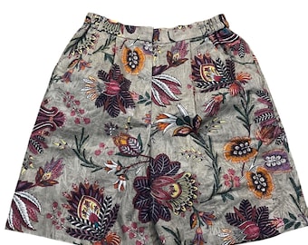 Pantalones cortos Doncaster Vintage Floral Tapestry para mujer, talla 8, color tostado, de algodón, tiro alto y forrados.