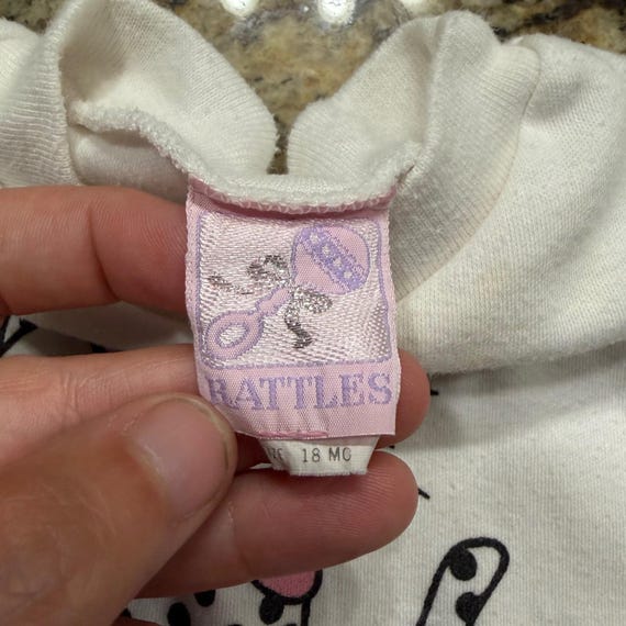 Vintage Rattles Baby T-Shirt 18M White Polka Dot Cat Pink Bow Made in USA View 3