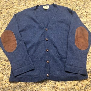 Vintage Eddie Bauer Mens Blue 100% Wool Cardigan Sweater Elbow Patches Large USA