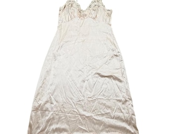Vintage Impulse beige kanten rand doorlopende slip Antron III nylon gemaakt in de VS maat 36