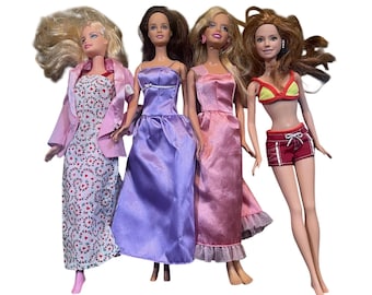 1999 Vintage Mattel Fashion Dolls Barbies Blonde Brunette With Outfits 4 Lot