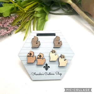 Wood Stud Earrings, Farmhouse stud earrings, Michigan earrings, State earrings, Michigan Lover earrings, Gift for Christmas, Gift for mom