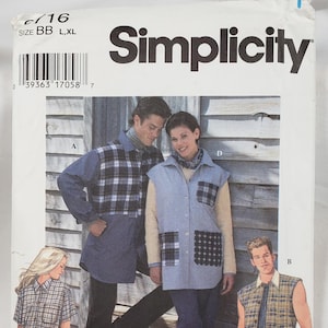 Puede incluir: Patrón de costura Simplicity con varios diseños de camisas a cuadros. El patrón incluye opciones para una camisa de manga larga, un chaleco y una camisa de manga corta. Talla BB, L, XL.