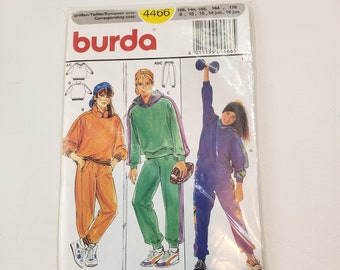 Sweatshirt without outlet bottom band