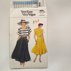 Vogue 9578, easy sewing pattern, skirt and top - vintage,  UNCUT FF sizes 8-12