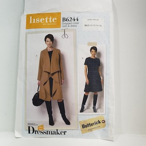 Puede incluir: Patrón de costura para un abrigo y un vestido con cuello drapeado. El patrón es de la marca Lisette, y el número de patrón es B6244. El patrón es para las tallas 8-10-12-14-16.