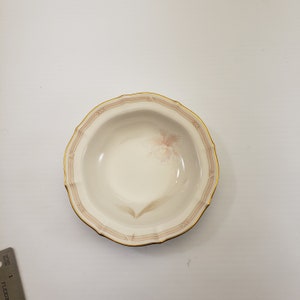 Lot  1 Vintage Noritake Imperial Blossom Berry Bowl - 5.35 inch diameter - from the Ivory China series 7294 - Noritake Japan