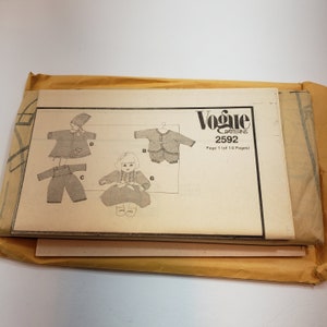 Vogue 2592. Doll clothes pattern. Baby doll clothes. Small 13-15&quot; doll clothes Large 18-20&quot; . Preemie baby clothes pattern.