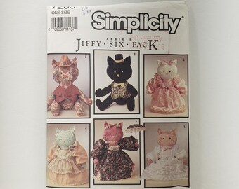 Simplicity 7205, sewing pattern for  Darling vintage kitty pattern with six different outfits UNCUT FF
