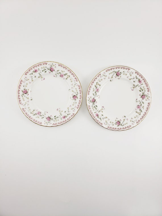 Mikasa Petite Bone Radford - Set of 2 Bread Plates L9808 Japan 6.5
