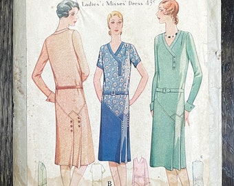 1920s vintage McCalls McCalls McCall 5904 Kleid tiefer Taille asymmetrisch bedrucktes Muster * Oberweite 34 * Größe 16 * 1929 20er Jahre 20er Jahre UNCUT