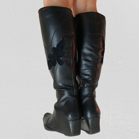 90s Knee-high Leather Boots, beautiful suede flor… - image 3