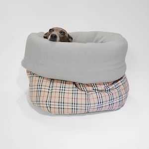 Quilted Tartan Dog Bed – Calming Fleece Snuggle Sack