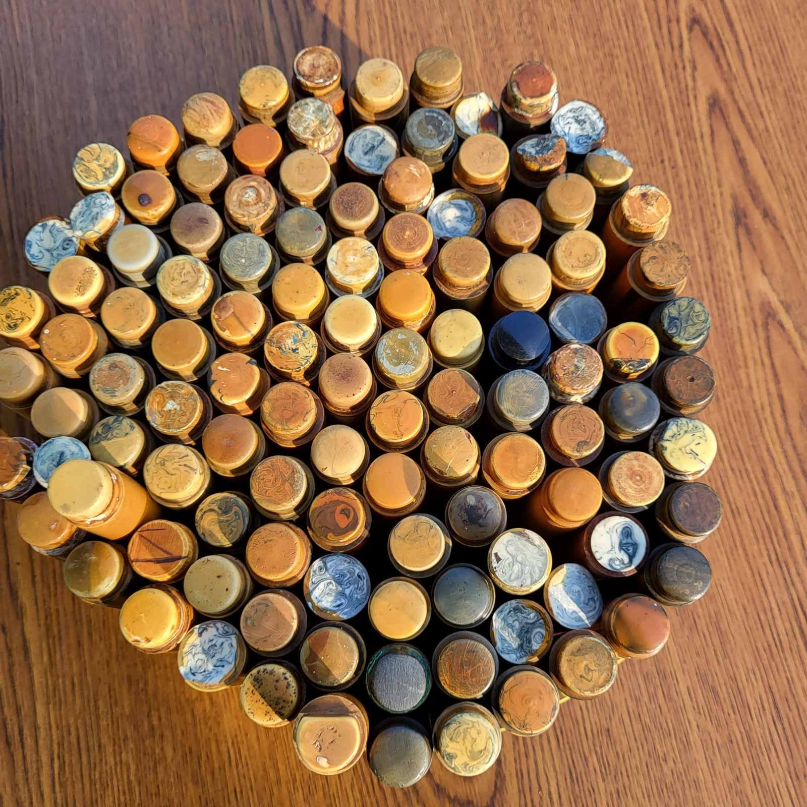 Vintage Bakelite Door Handle. 1430 Gr. Detail of German Bakelite